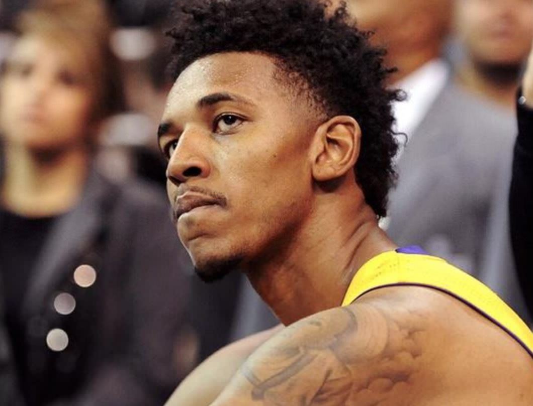 船记：快船的问题不在于单打，而是再简单的战术都会变失误（船记：快船的症结不在单打，而在于连最简单的战术都会变成失误）