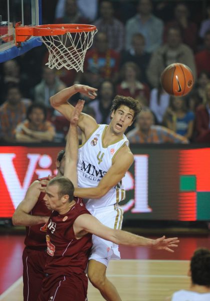 追梦：因为我们用小球打法取得了成功，每个人都开始打小球（追梦：我们小球制胜后，才让全联盟掀起小球潮）