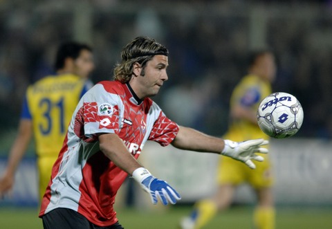 鱼缸论是事实，但西甲强度低也是事实（鱼缸论成立，西甲强度偏低亦属实）